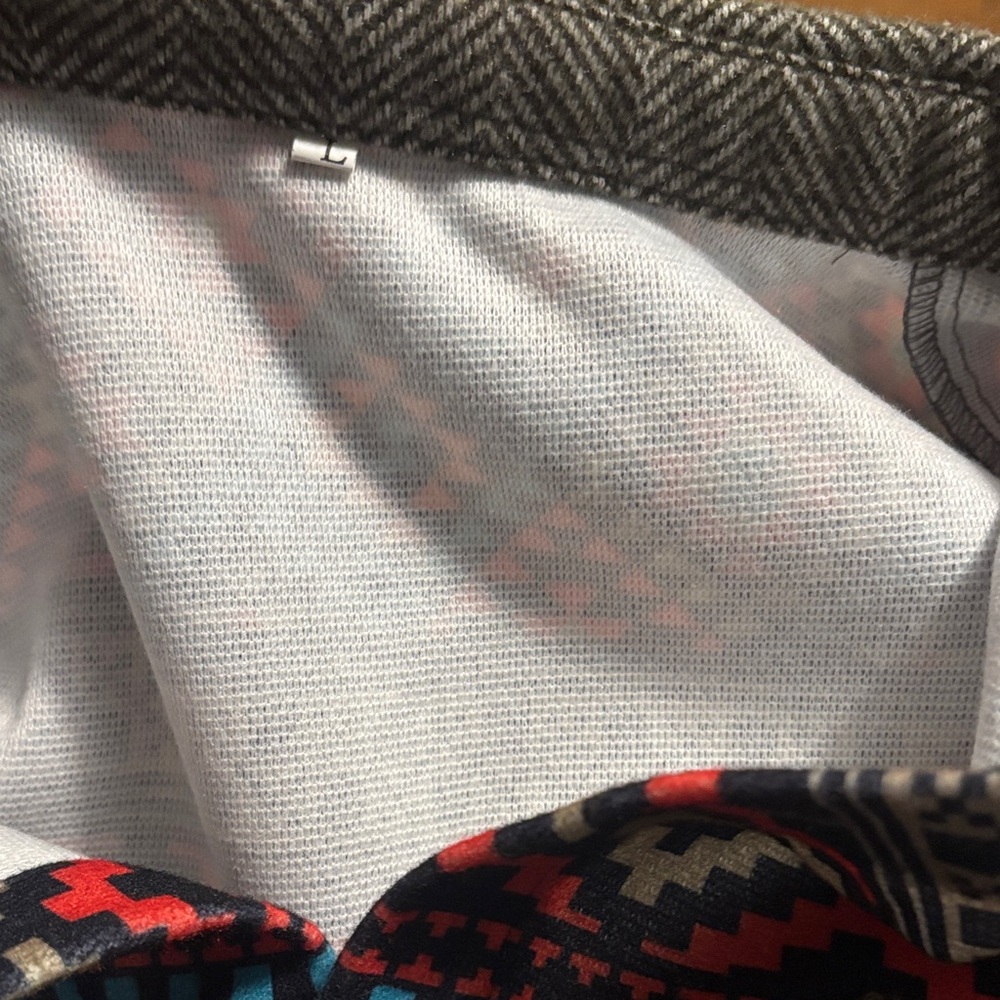 Gray And Multicolor Patterned Jacket - image 3